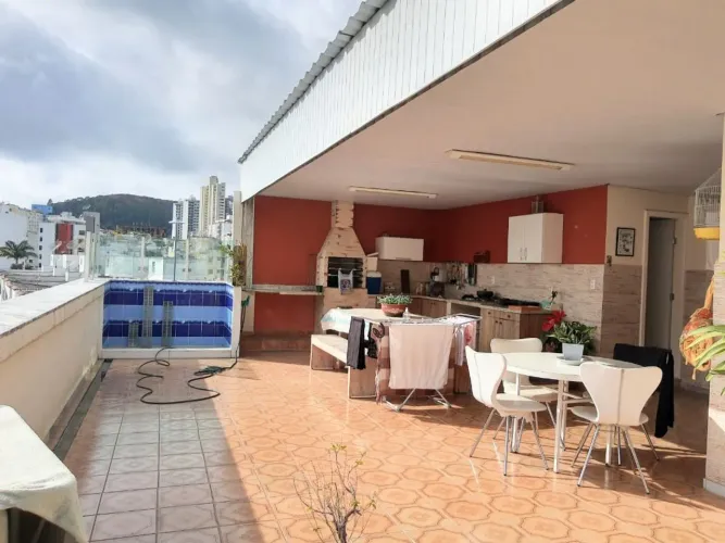 Cobertura com 3 quartos à venda, 212 m² por R$ 950.000 - São Mateus - Juiz de Fora/MG