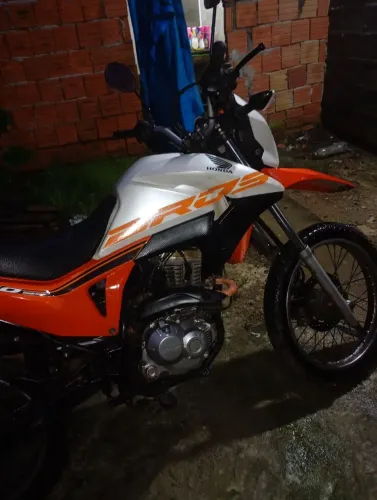 Bros 160 2018 top aceita troca em carro 