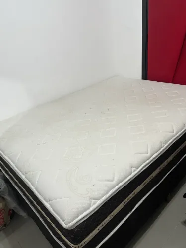 Cama box