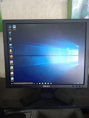 Monitor Dell 17 polegadas led completo