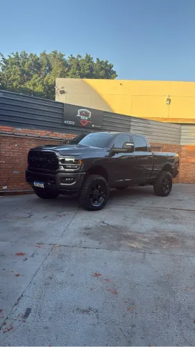 Ram 2500 Laram. 6.7 Night ED. TB CD 4X4 DIE 2023