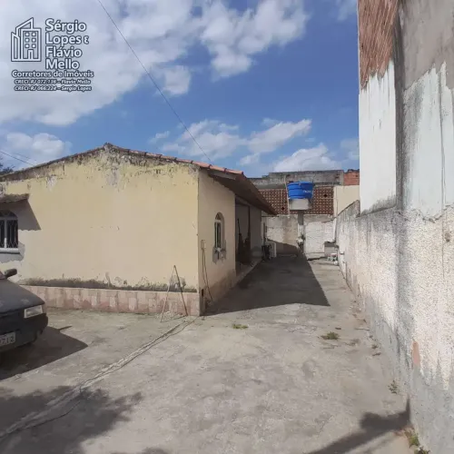 Casa 3 QUARTOS à Venda bairroí SÃO JOAQUIM ao lado da RJ101 Cod(817IV)