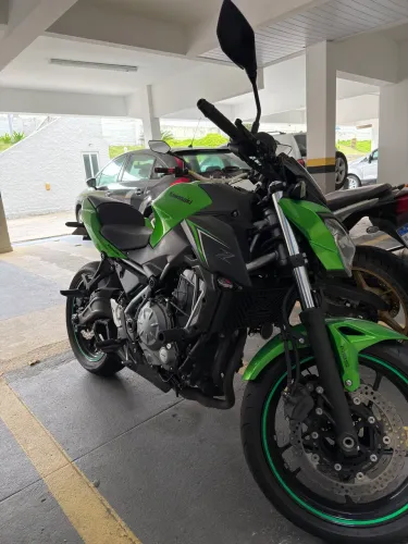 KAWAZAKI 2018 - 650z zerada.