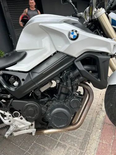 BMW f800r