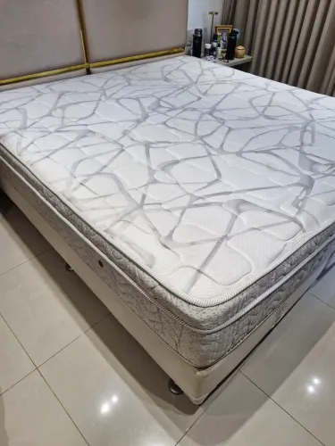 Vendo colchão +box tamanho king