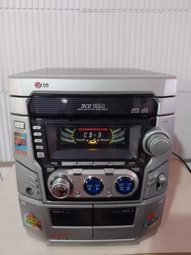 Mini System LG LM-M1030A duplo Deck CD player carrossel em excelentes condições 