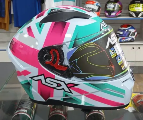 CAPACETE ASX CITY KINGDON