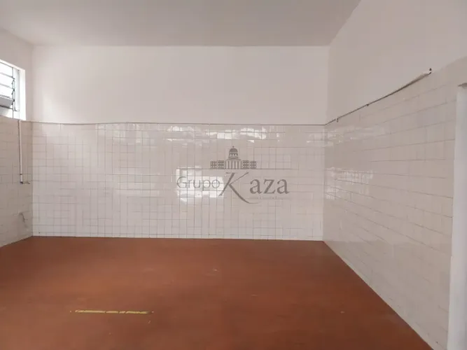 Oportunidade - Ponto comercial - Vila Industrial - 150m².