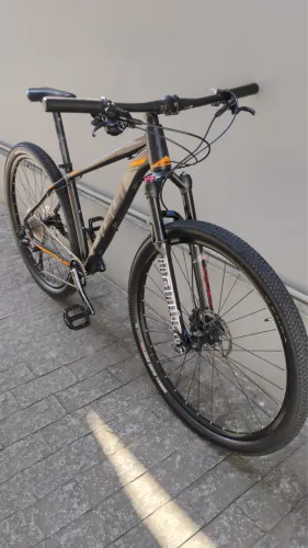 Bicicleta Oggi Big Wheel 7.4, tamanho M