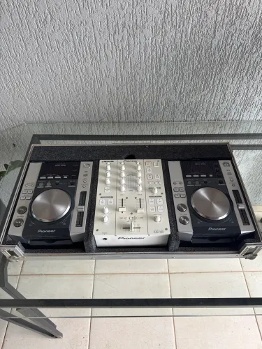 Vendo Kit 2 CDJ200 pioneer + mixer DMJ350 pio de