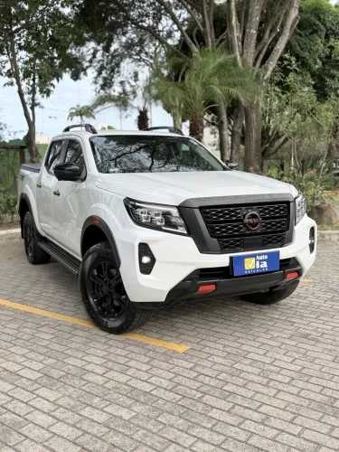 Nissan Frontier Pro4x CD 4X4 2.3 Bi-TB Die. AUT 2024
