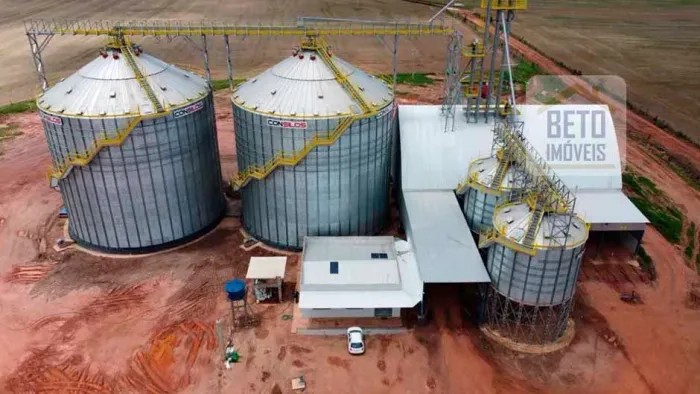 Fazenda/Sítio/Chácara para venda tem 150000000 metros quadrados
