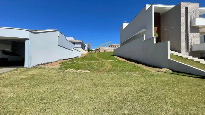 Terreno à Venda no Residencial Macaúbas com 400,50 m² e Lazer Completo