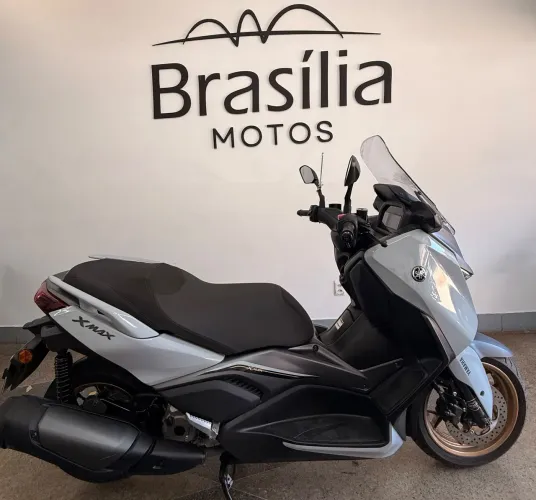 YAMAHA XMAX 300 CONNECTED 2025/2026 - 770KM