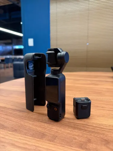 DJI OSMO POCKET 3 + Threaded Handle