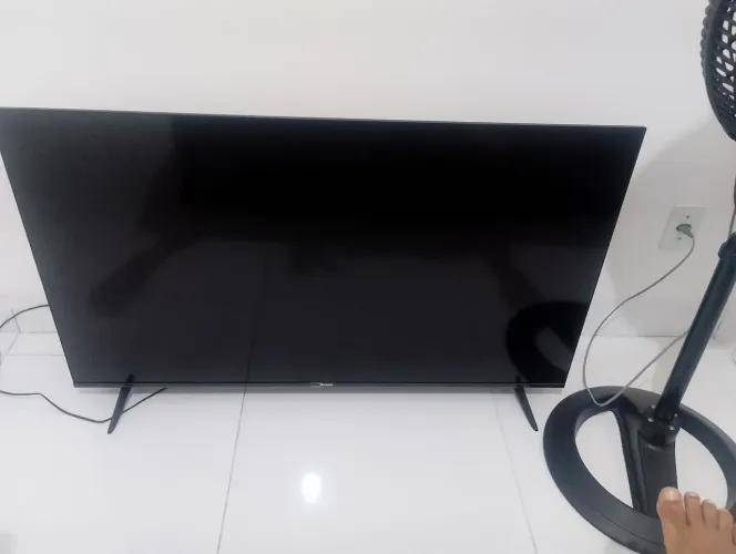 Tv semp semi nova 