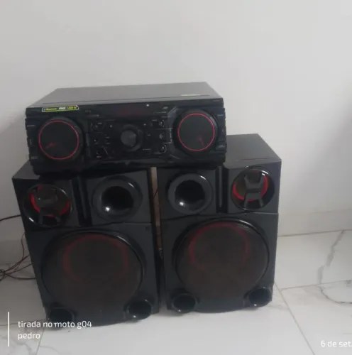 ? VENDO: Mini System LG XBOOM CM8360 - 1800W RMS de Pura Potência!