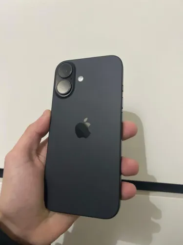 iPhone 16 todo original bateria 100%