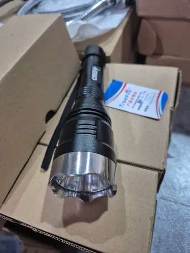 Lanterna tática policial exército 8 horas modo baixo, trustfire cree t6