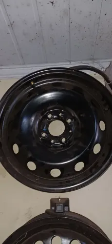 Vendo roda Fiat aro 15 