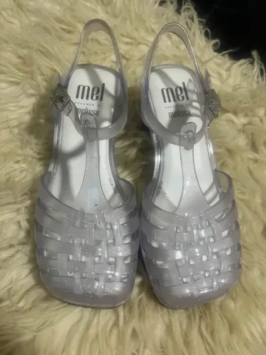 Sandália Melissa tamanho 29 desapego 