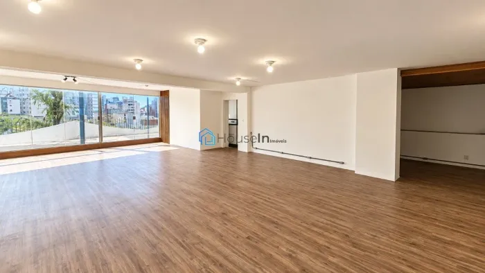 Sala comercial para locação no Cidade Nova - 198m²