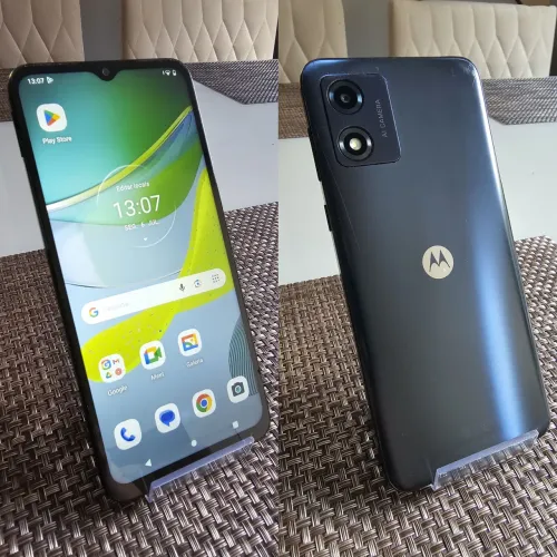 Moto E13 64GB