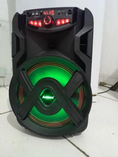 Caixa Amvox 400w Muito NOVA!