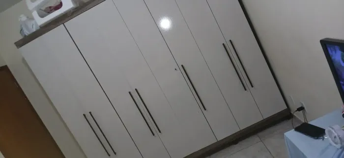 Vendo esse guarda roupa