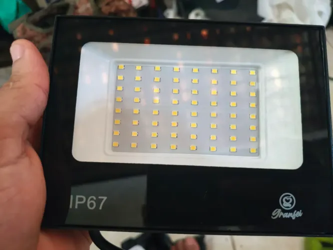 Refletor LED 100W Bivolt 100V-240V IP67 Luz Branca 6500K Granfei HC-004