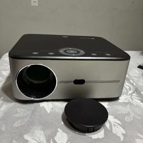 Projetor LED Goldentec GT-7000