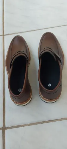 Sapatos em couros social 