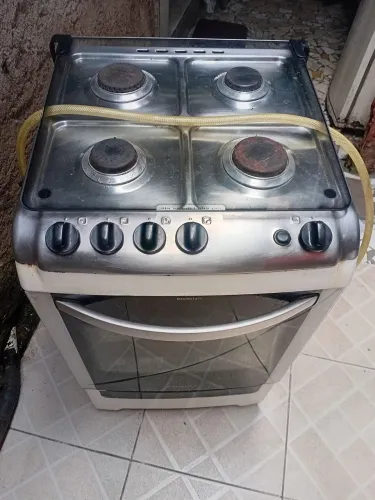 Fogão 4 bocas