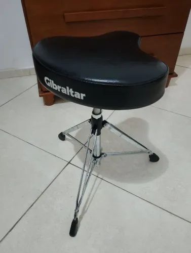Banco Bateria Gibraltar Selim Ferragem Dupla