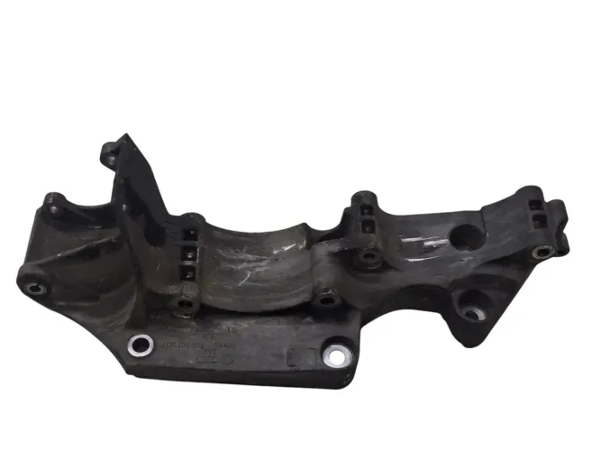 Suporte Alternador Vw Bora Golf 2.0 8v 2007 2008 06a903143p