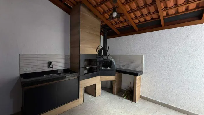 Casa para venda em condomínio em Taubaté