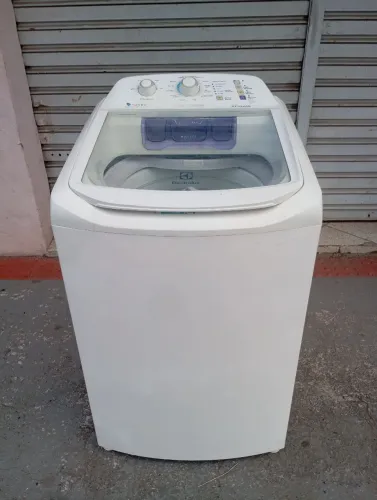 Máquina de lavar roupas Electrolux turbo 11kg