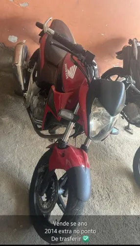 Honda Cb300r 2014 no ponto de transferir