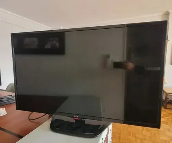 Tv 42 led LG Smart com wifi