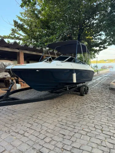 ? Tempest 240 + Mercury Verado 300HP Luxo, potência e performance na medida certa!