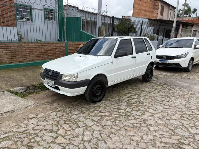 Fiat Uno Mille 1.0 Fire/ F.flex/ Economy 4P 2012