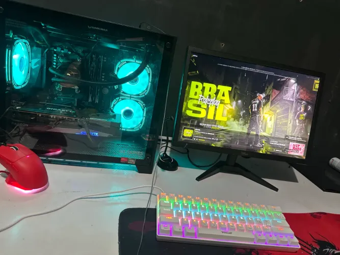 ? PC Gamer Completo Ryzen 5 5600G + RX 7600 8GB V