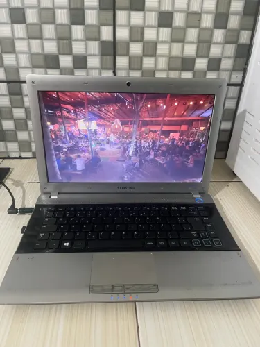 NOTEBOOK SAMSUNG BARATO