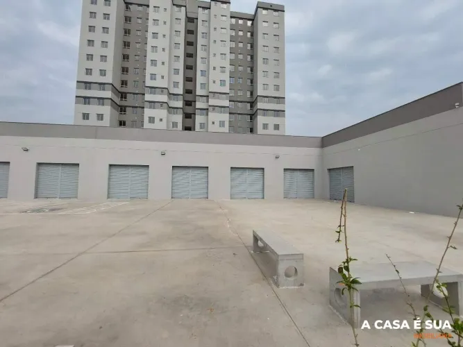 Lojas em empreendimento novo, na região do Barreiro em Belo Horizonte.