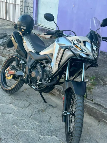 Sahara 300 Adventure