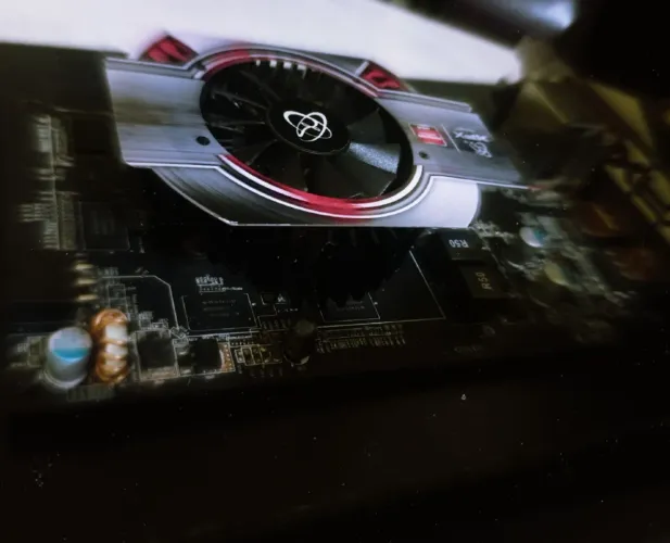 AMD RADEON HD 6670