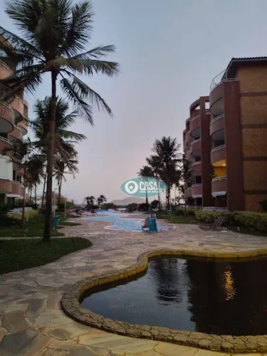 Cobertura com 02 Quartos, Pé na Areia da Praia de Camboinhas!
