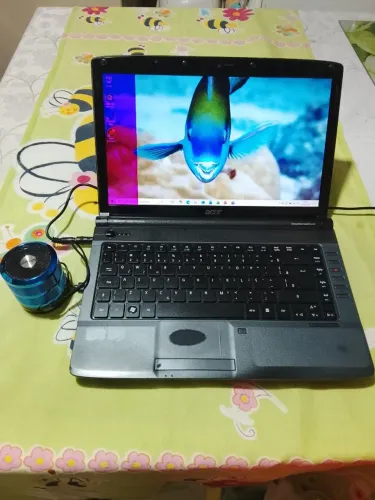 Notebook Acer Aspire Conservado + Caixa de Som de Brinde
