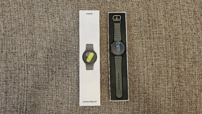 Samsung Galaxy Watch7 BT 44mm com Capa e Pulseira
