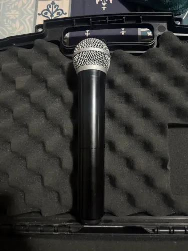 Microfone sem fio PG58 shure